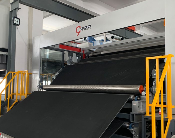 水刺交叉生产线